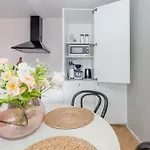 Apartman Viihtyisae Kaksio Keskuskentaen Vieressae Kokkola