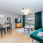 Viihtyisae Kaksio Keskuskentaen Vieressae Apartman