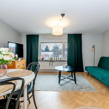 Viihtyisae Kaksio Keskuskentaen Vieressae Apartament